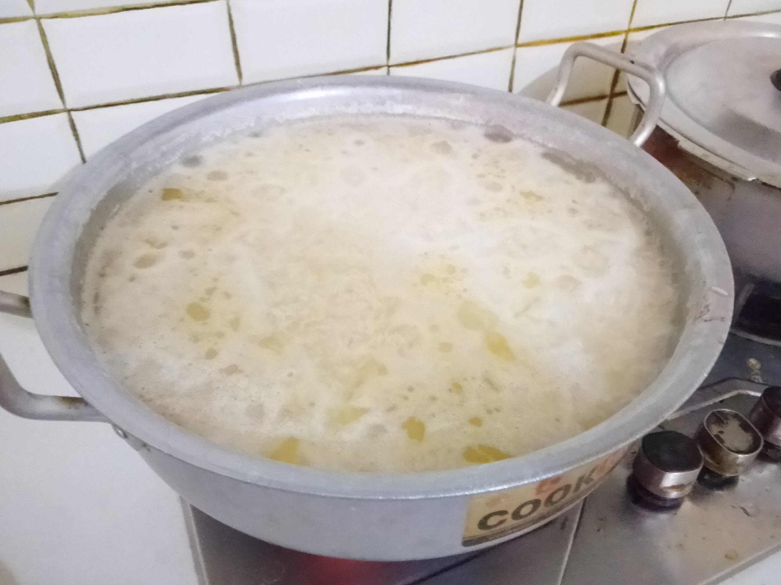 Best Homemade Spicy Biryani Recipe – Step-by-step guide on boiling Basmati rice for restaurant-style biryani